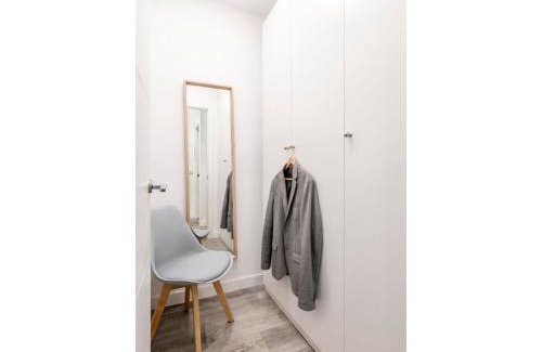 Costillares Apartamento | Agradable apartamento Arturo Soria D1