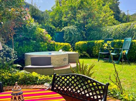 Busturia Casa | Agradable casa con jacuzzi climatizado exterior en pleno Urdaibai