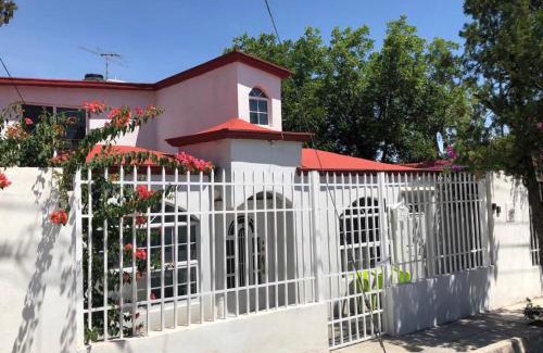 Chihuahua Apartamento | Agradable* y Cómodo Departamento Familiar (WiFi)