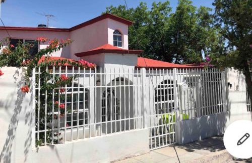 Chihuahua Apartamento | Agradable* y Cómodo Departamento Familiar (WiFi)