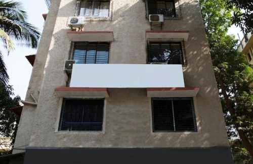 Chembur East Cama Y Desayuno | AGRAWAL BHAVAN BUDGET Stay only for indians