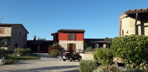 Todi Casa | Agriturismo Borgo Montecucco
