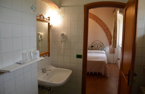 Borgia Otro | agriturismo borgo piazza
