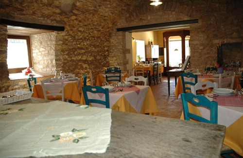 Cerreto di Spoleto Casa | Agriturismo Casale La Palombara