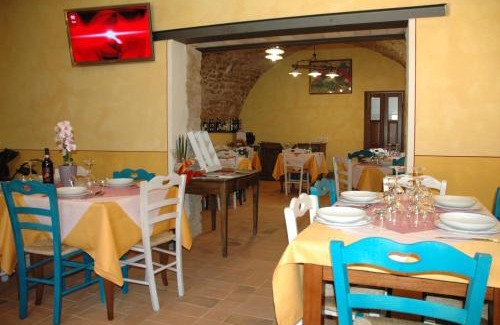 Cerreto di Spoleto Casa | Agriturismo Casale La Palombara