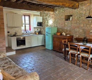 Pian di San Martino Apartamento | Agriturismo Case Corboli appartamento Utimio