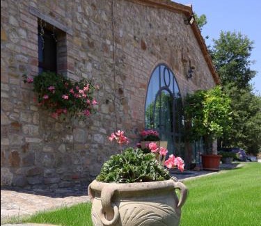 Pian di San Martino Apartamento | Agriturismo Case Corboli villetta Rovello