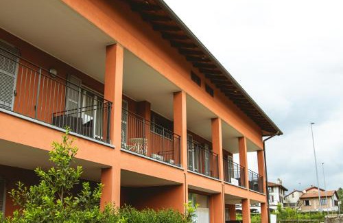 Capolago Casa | Agriturismo Familiare I Giardini del Lago