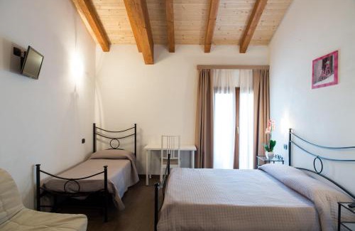 Cavalcaselle Casa | Agriturismo Chesini