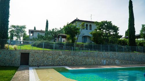 Montefalco Apartamento | AGRITURISMO LA CORTE DEI CAVALIERI