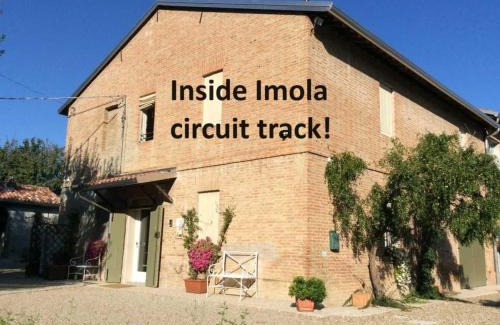 Imola Casa | Agriturismo "La Fondazza"