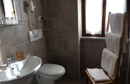 Castelnuovo Calcea Otro | Agriturismo La Mussia 8 rooms with private bathroom Swimming Pool Car Charger