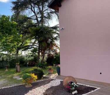 Dozza Casa | Agriturismo La Rondinella