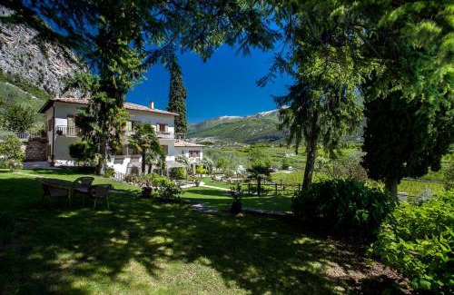 Ceniga Cama Y Desayuno | Agriturismo Maso Lizzone