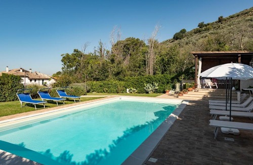 Foligno Casa | Agriturismo Monte Cologna