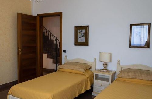 Bussolengo Casa | Agriturismo Pino Argentato