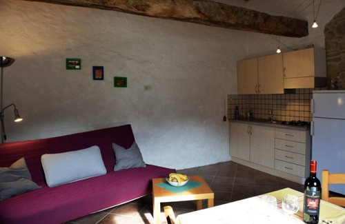 Pergola Apartamento | Agriturismo Vecchia Quercia, apartamento "La Casetta" para 2 personas