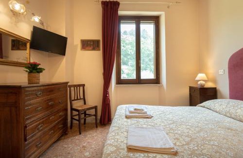 Capodacqua Casa | Agriturismo Villa Val D'Olivi