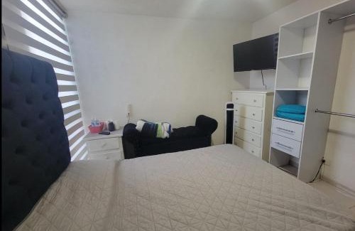 Zapopan Casa | Aguilas Room 1