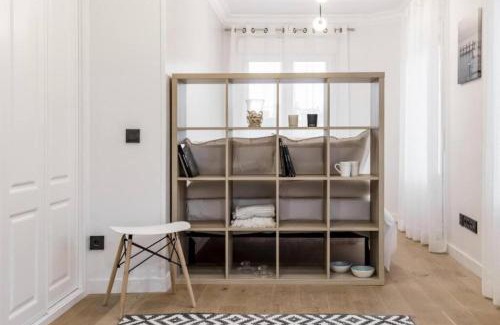 Puerta del Angel Apartamento | AH - Suites Madrid Río