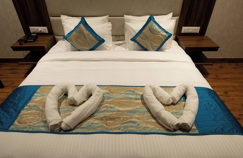 Amritsar Cama Y Desayuno | AH1 HOTEL