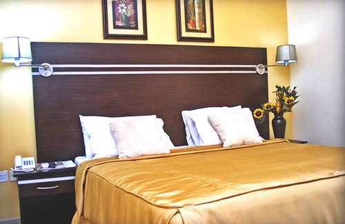 Igbobi Hotel | Ahi Residence