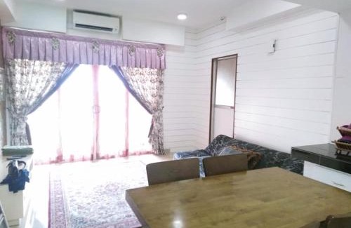 Kampung Telaga Nibong Casa | AHMAD HOMESTAY D'Perdana Apartment KOTA BHARU