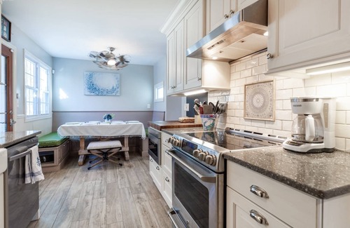 Annapolis Casa | Ahoy! Game Room, Screened Porch, Yard Mins to DTA