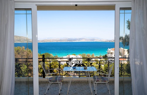 Salamis Apartamento | Aias summer house