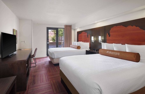 West Sedona Hotel | Aiden by Best Western Sedona