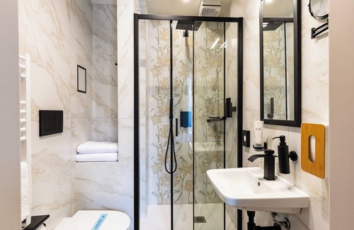 Isola Hotel | Aiello Hotels - Isola Design District