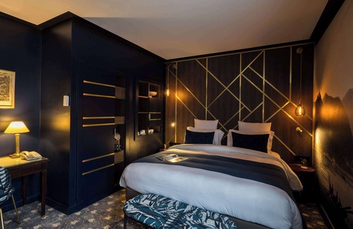Fontainebleau Hotel | Aigle Noir Hotel Fontainebleau - MGallery Collection