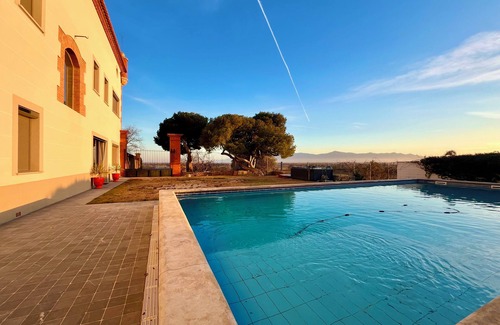 Cabestany Casa | Aile de Château Avec Piscine au Milieu des Vignes, à 10 mn des Plages
