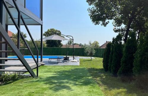 Novi Banovci Apartamento | Ailleurs