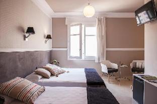 Sant Antoni Hotel | AinB B&B Eixample-Muntaner