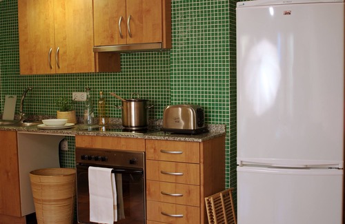 El Raval Apartamento | AinB Las Ramblas-Guardia Apartments