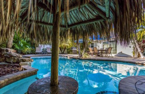 Holmes Beach Casa | Ainsley Beach House