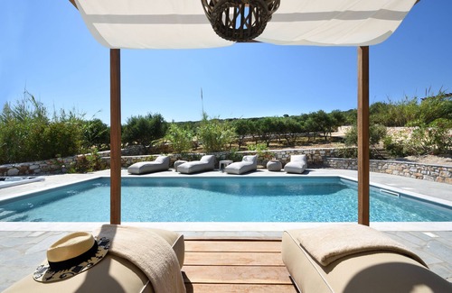 Ampelas Villa | Aiolos - Villa privada con piscina y jacuzzi
