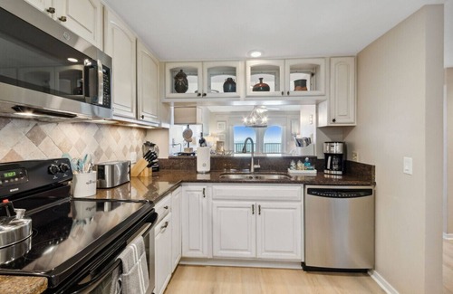 Fernandina Beach Apartamento | AIP RESORT,Upscale Oceanfront, 5th Floor, STEPS TO THE BEACH AND THE POOL