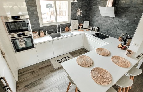 Carnoux-en-Provence Casa | Air-conditioned house near Cassis