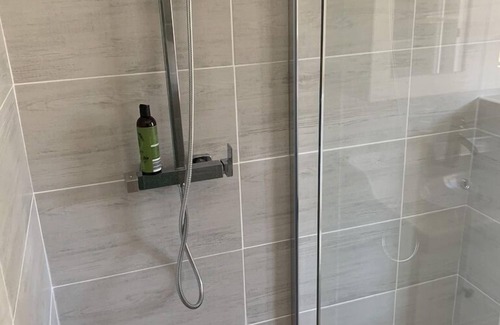 Beaumes-de-Venise Apartamento | apartamento con aire acondicionado al pie de los cordones de Montmirail, acceso a la piscina