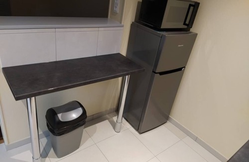 Lamalou-les-Bains Apartamento | Air-conditioned house with private courtyard/terrace