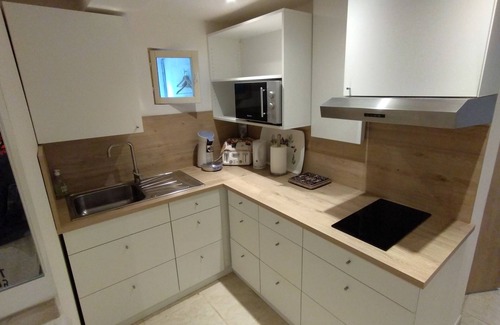 Roeze-sur-Sarthe Casa | Air-conditioned accommodation with heated swimming pool 20 minutes from Le Mans racetrack