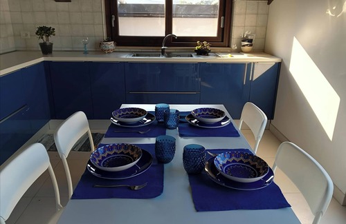 Locri Apartamento | Air-conditioned attic room with large terrace