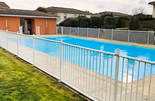 Cornebarrieu Casa | Air-conditioned T3 duplex house