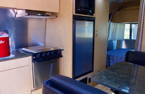 Coulee City Casa | Air Stream at Blue Lake in Central Washington