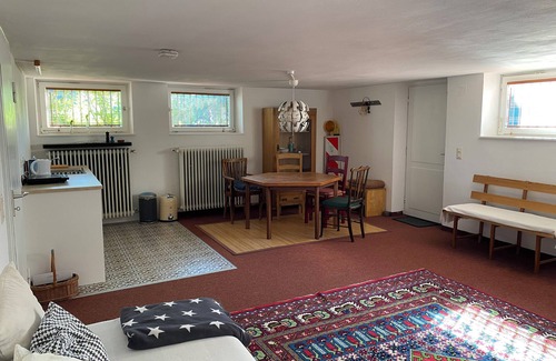 Furstenried-West Apartamento | Airb33 Apartment München with private terrace in 10 min to metro station