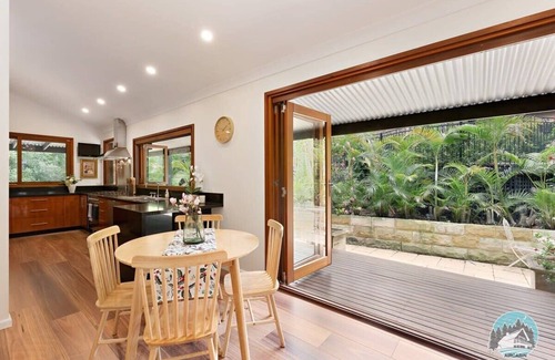 Warrawee Casa | Aircabin - Warrawee - Spacious - 5 Beds House