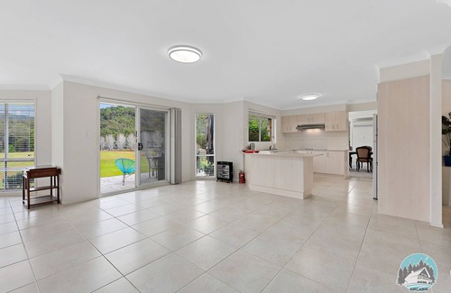 Wyong Creek Casa | Aircabin - Wyong Creek - Comfy Rural Retreat House