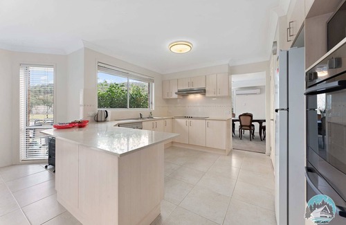 Wyong Creek Casa | Aircabin - Wyong Creek - Comfy Rural Retreat House